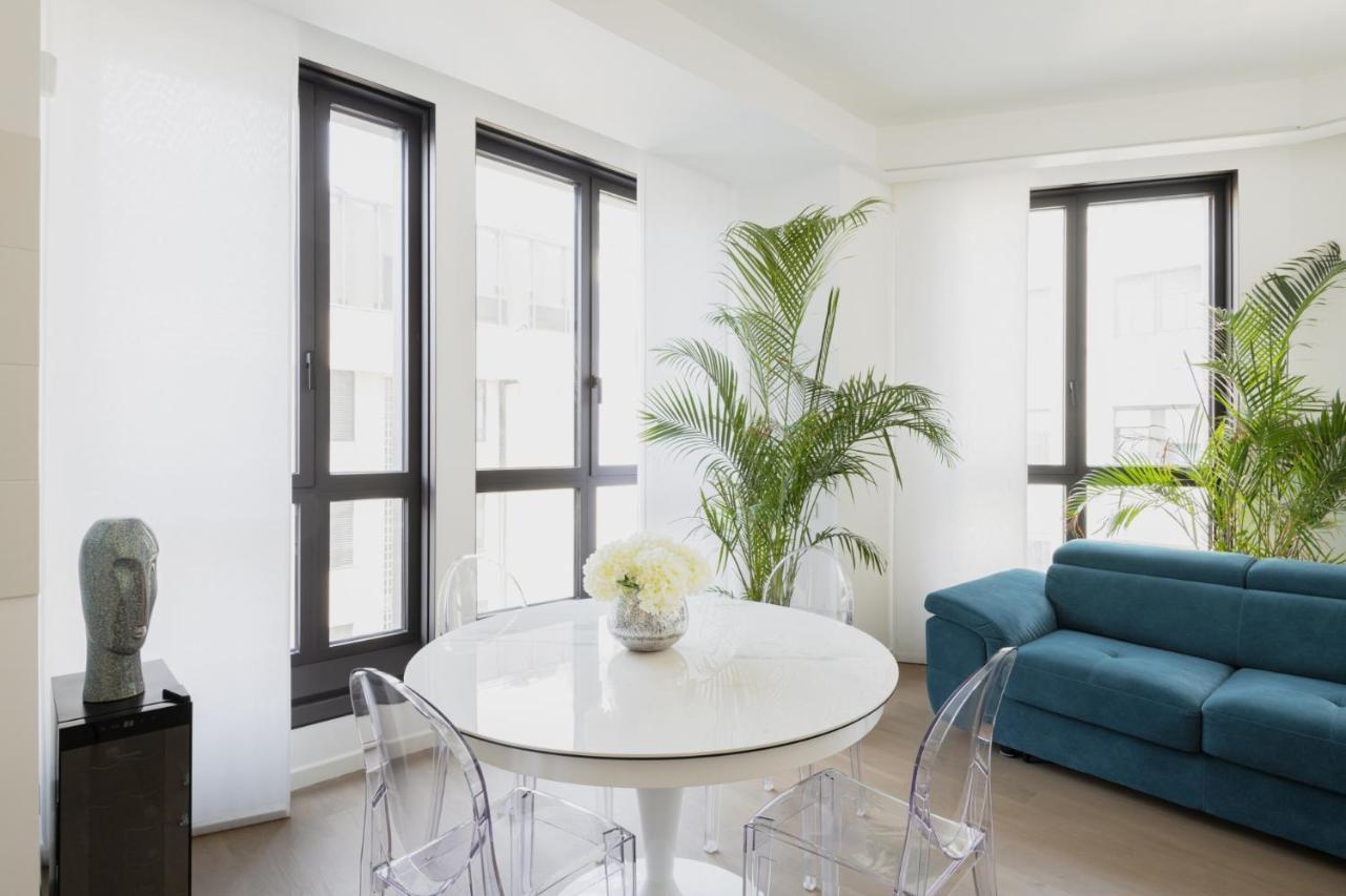 Easylife - Lussuosa Dimora Con Rooftop Condominiale Vista Duomo Милано Екстериор снимка